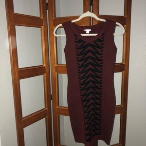 🍂Xhilaration. Burgundy Dress
